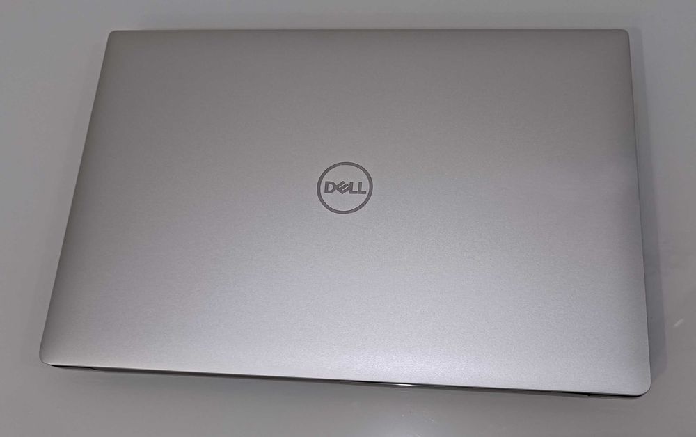 Dell Precision 5540 - Ecrã 15.6FHD/Gráf.NVIDIA/i7 hexacore/32GB RAM