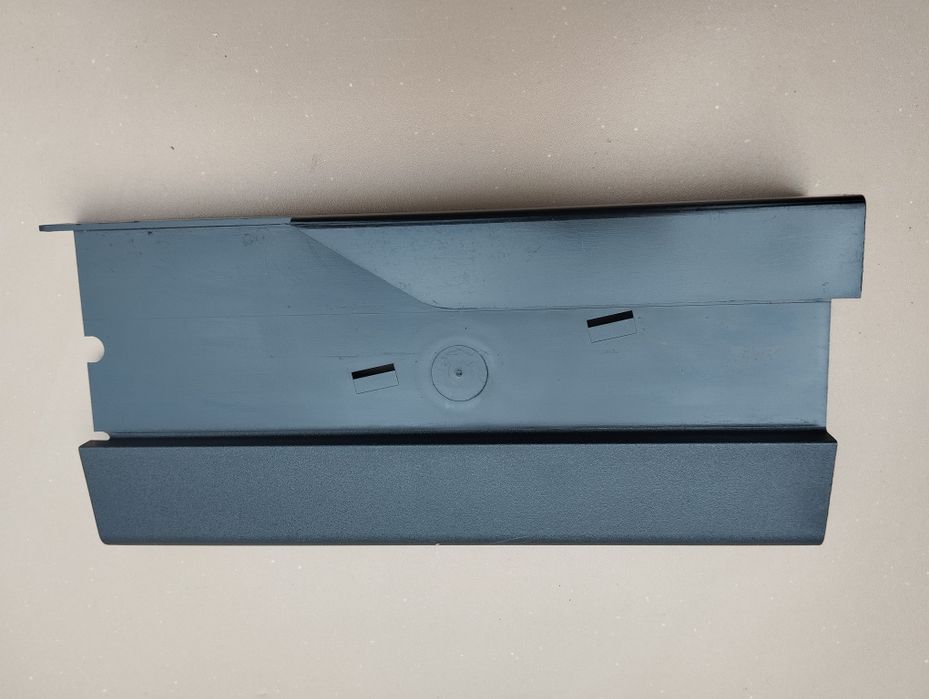 BMW E36 Sedan coupe Mocowanie trójkąta w bagażnik uchwyt zmieniarka