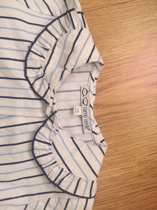 Camisa marca menina e casaco marca Chico 3 anos