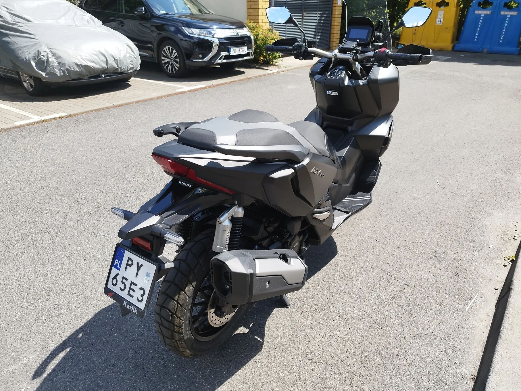 Honda ADV350 przebieg 790 km, gwarancja do 06.2027, kupiony w salonie Honda Karlik
