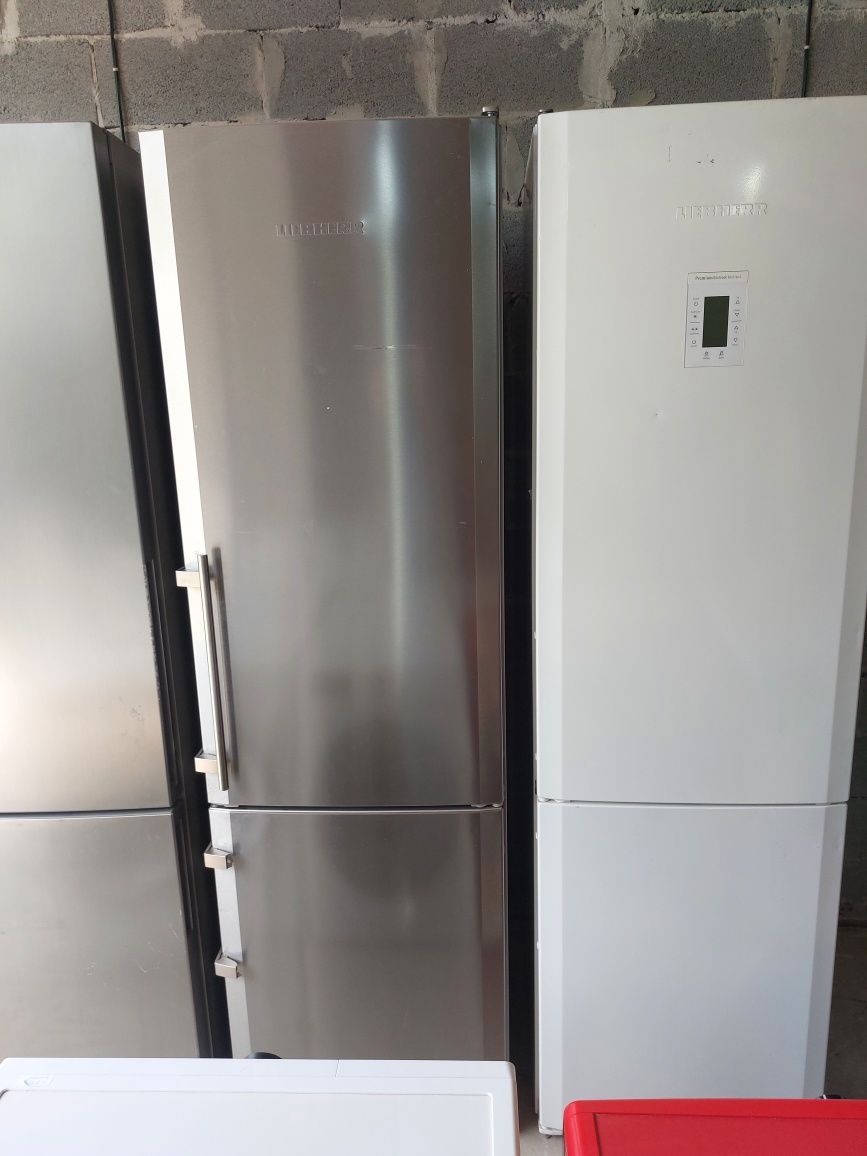 Холодильник Liebherr noFrost висота 2.05 см.