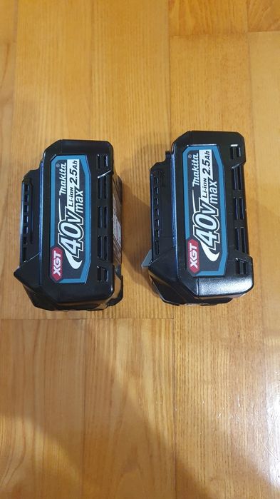 Makita zakrętarka udarowa 1/4" 40V TD001G aku, ładowarka. Nieużywana