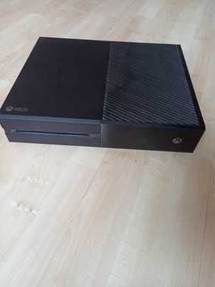 xbox one + 8 gier, oryginalny pad