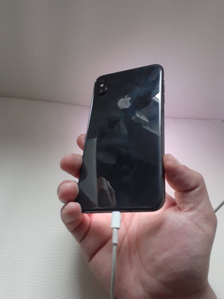 Айфон XS MAX 64 GB