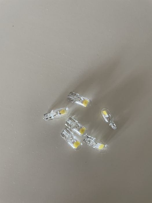 Żarówki postojowe led 5w5