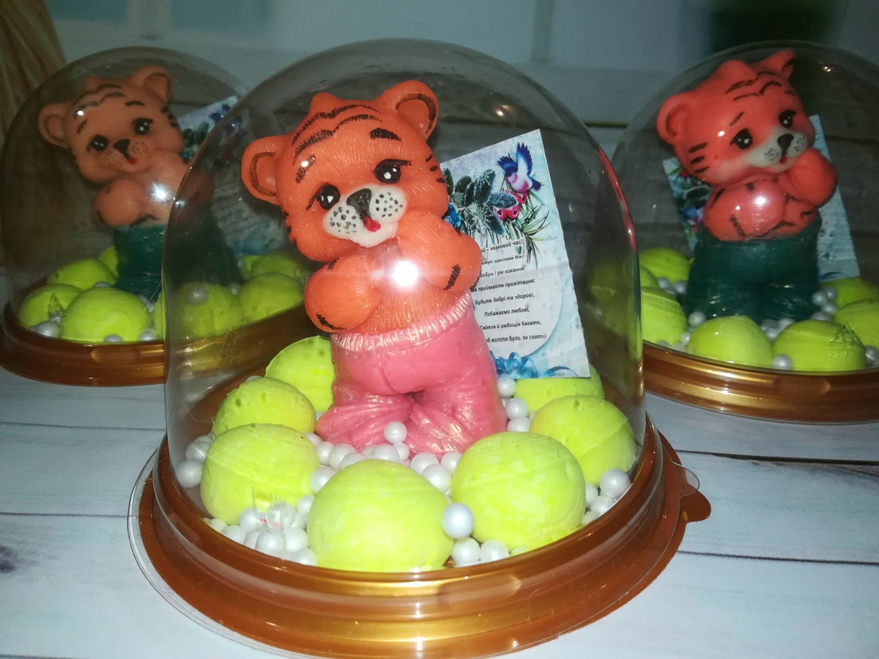 Новогодние сувениры из мыла