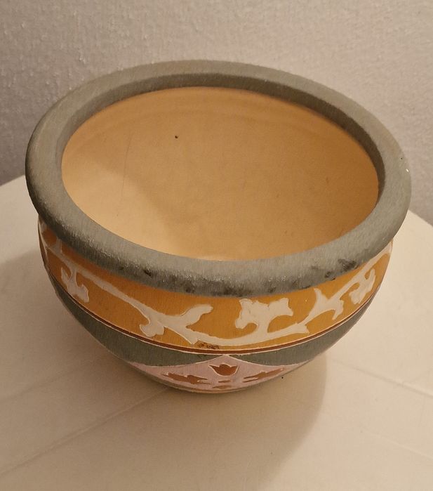 Pote barro pintado