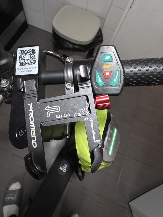 Trotinete Elétrica WQ – Completa, com Extras e Dados Técnicos