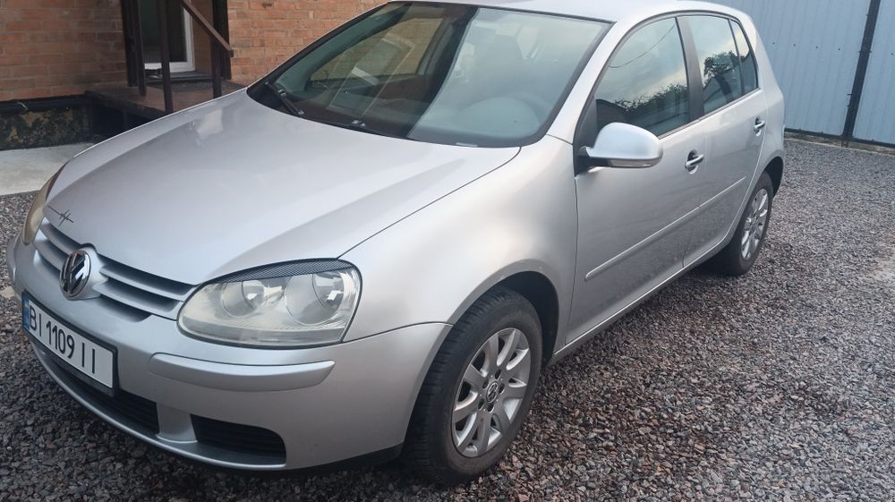 Volkswagen Golf 1.6 mpi