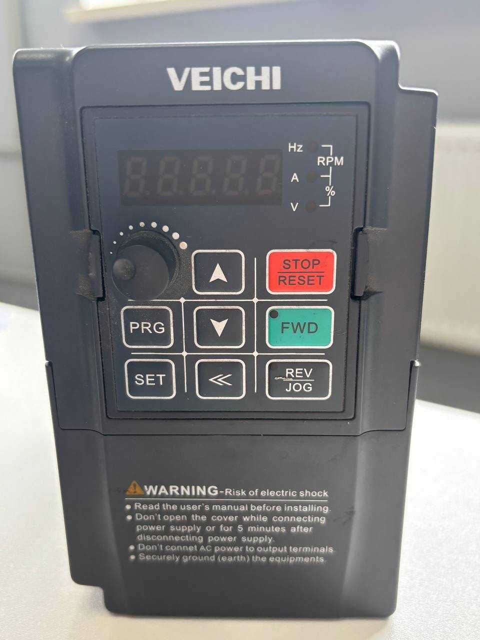 AC70E-S2-2R2G Перетворювач частоти  Veichi 2,2 кВт