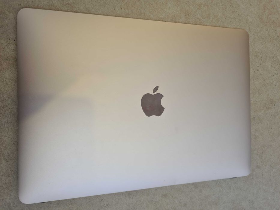 Матрица для MacBook air 2019 a1932 rose gold