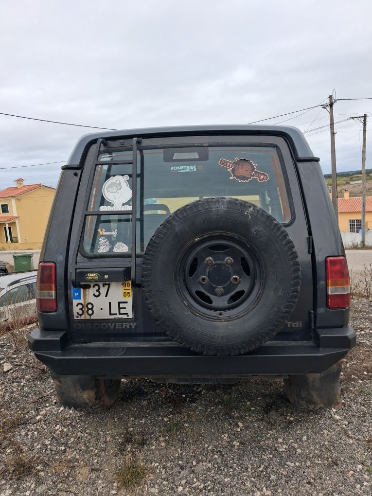 Land rover discovery 300