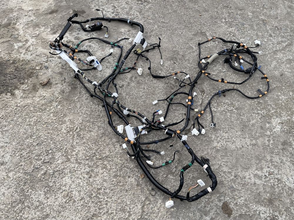 Блок BCM, ключ KEYLESS, мозги двигателя, усилитель звука Mazda CX30 3