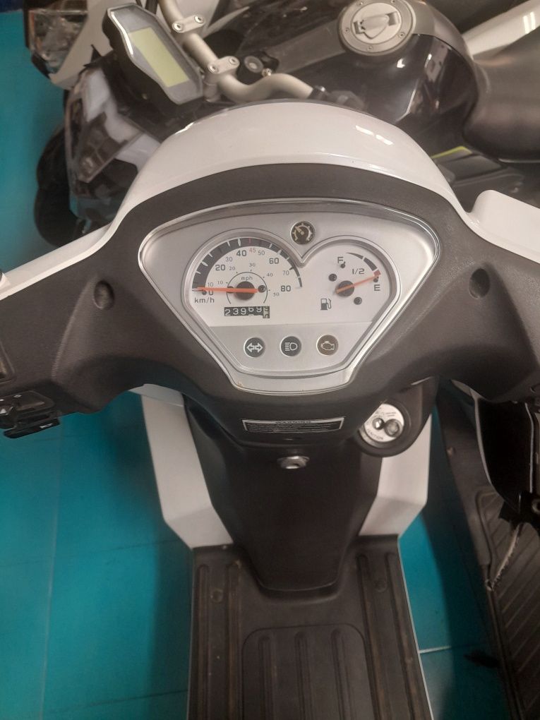 Kewei  zahara 50 motor 4 tempos
