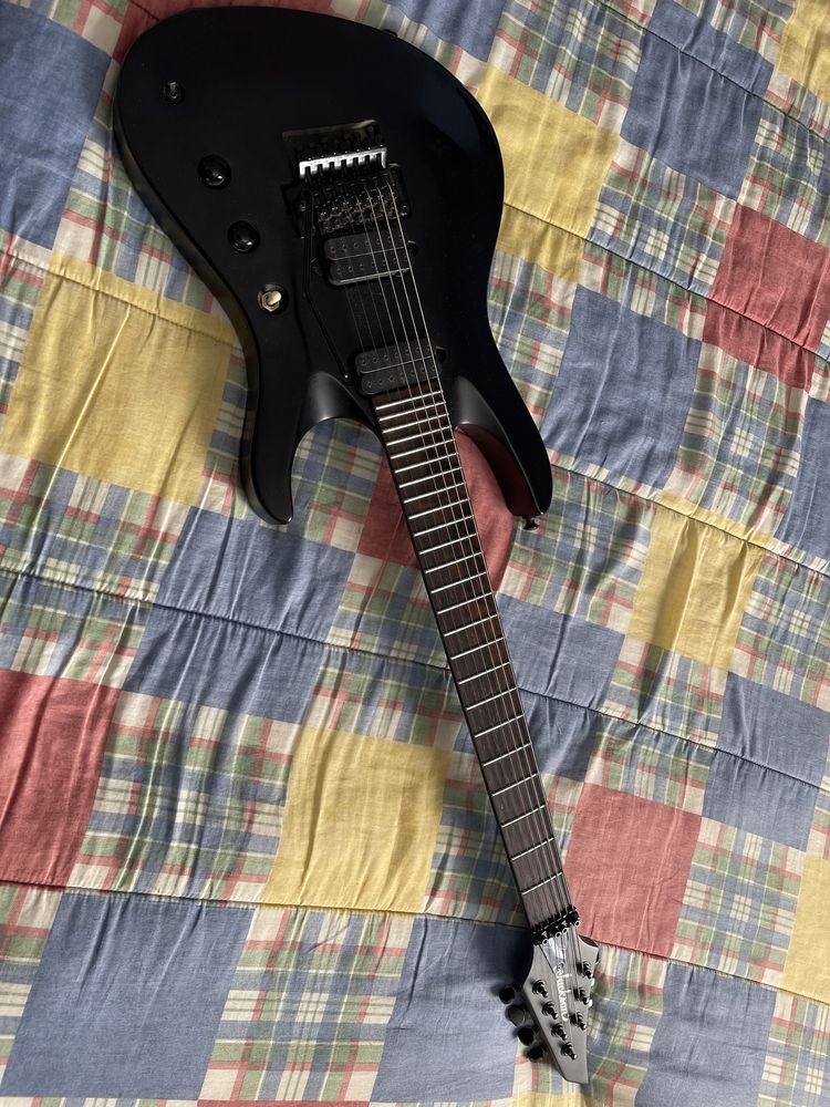 Guitarra Jackson Broderick Pro Soloist 7 strings