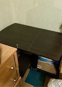 Компьютерный стол ( под ноутбук )