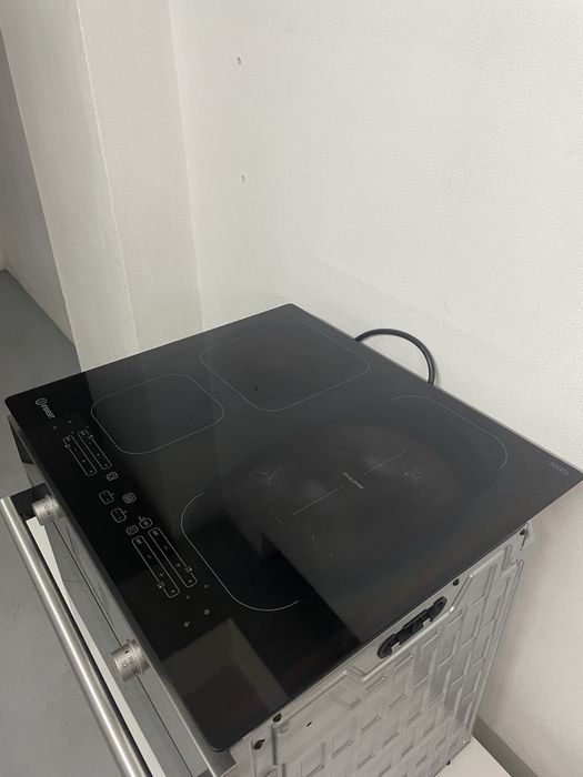 Placa Inducao Indesit IB 65B60NE - 60cm