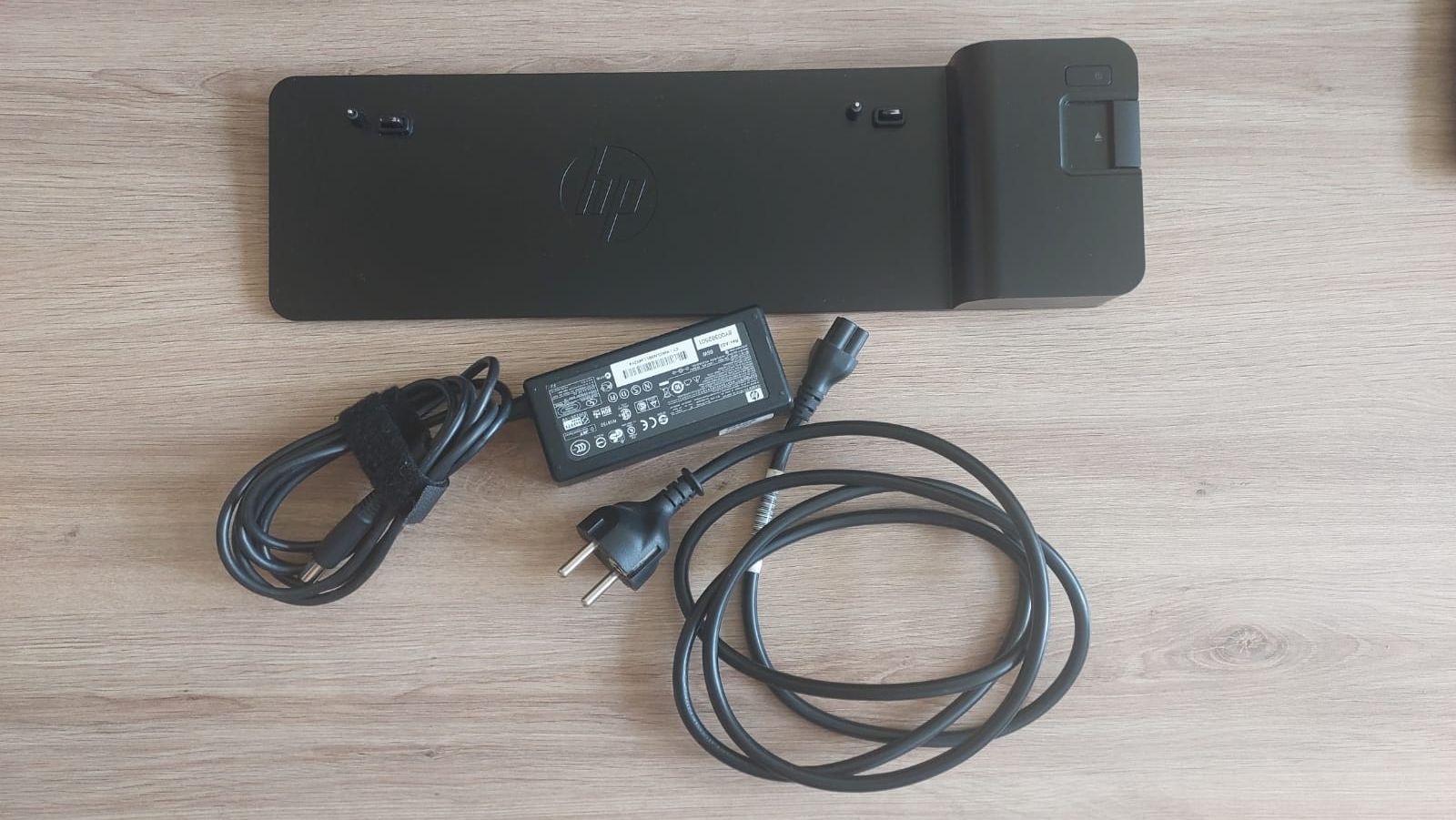 stacja hp ultraslim 2013 d9y32aa ix10 + zasilacz