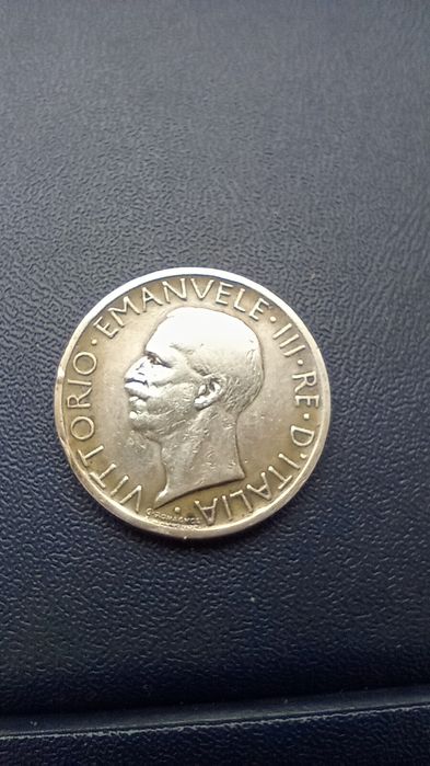 Монети Італії і Греції срібло. На вибір по 550 грн.