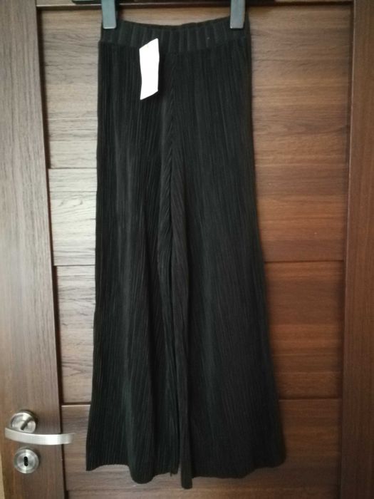 Nowe Spodnie kuloty XS PULL&BEAR