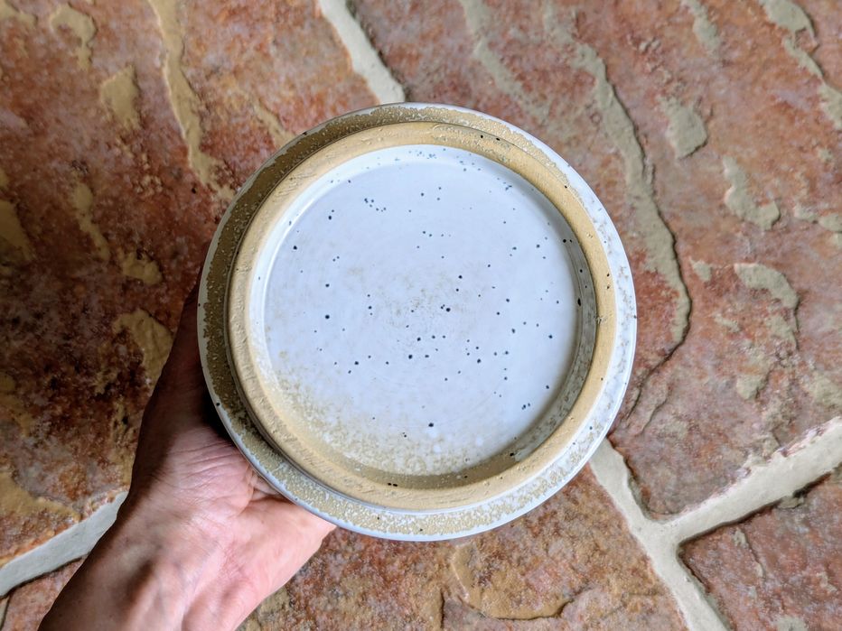 Ceramiczna osłonka na doniczkę Homla