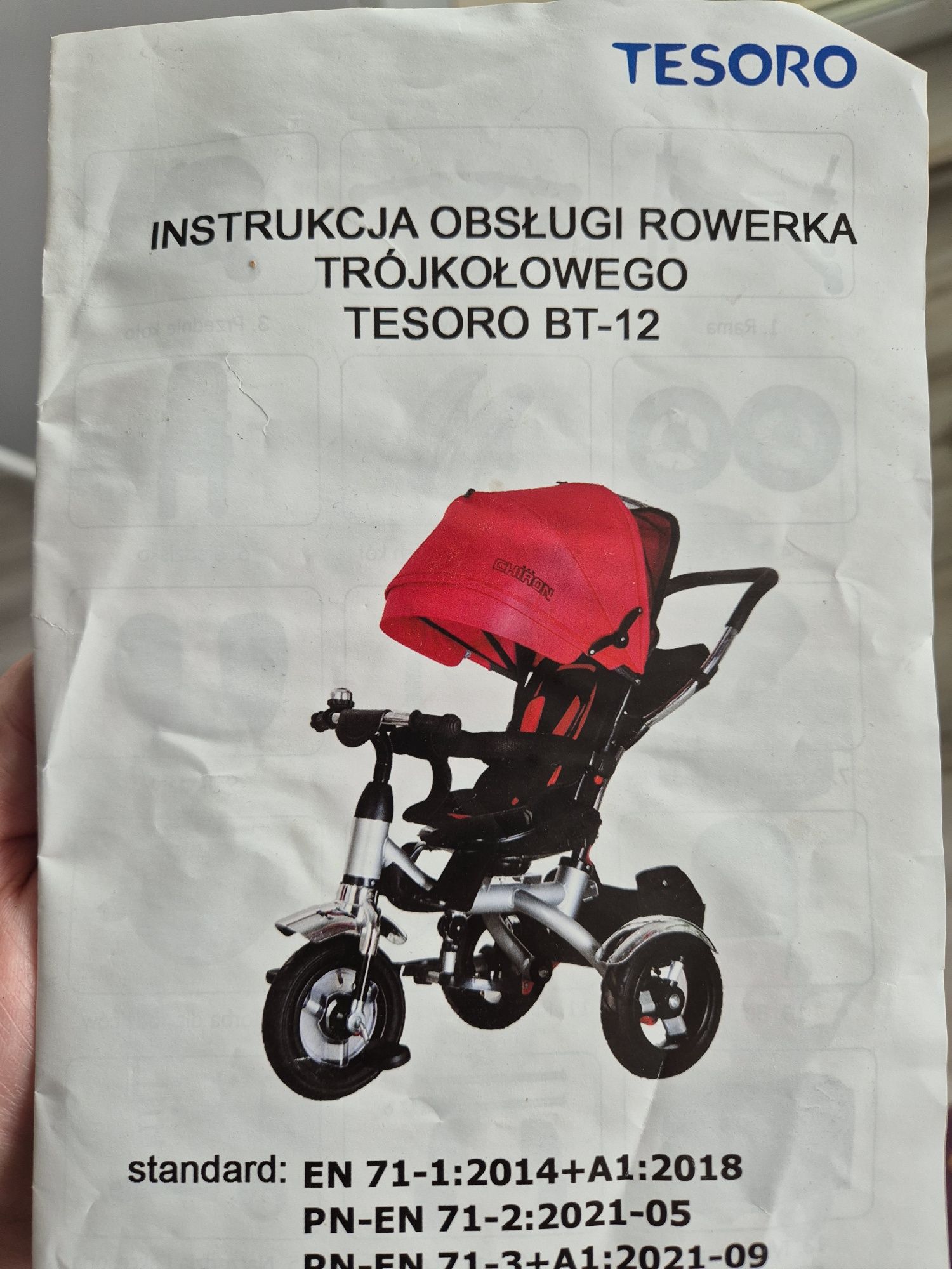 Rowerek trójkołowy Tesoro BT-12 niebieski granatowym nowy do złożenia