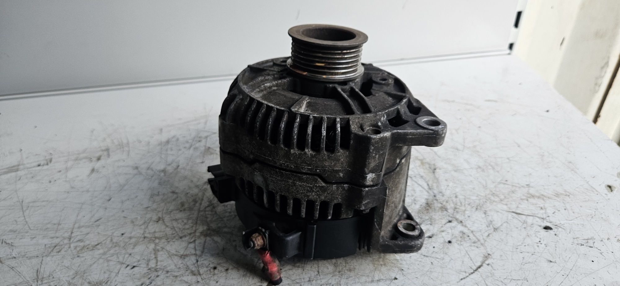Ford Mondeo Escort Fiesta 1.8 2.0 Benzyna Alternator  90A
