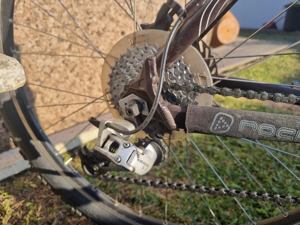 Bicicleta BTT Rockrider 8.1