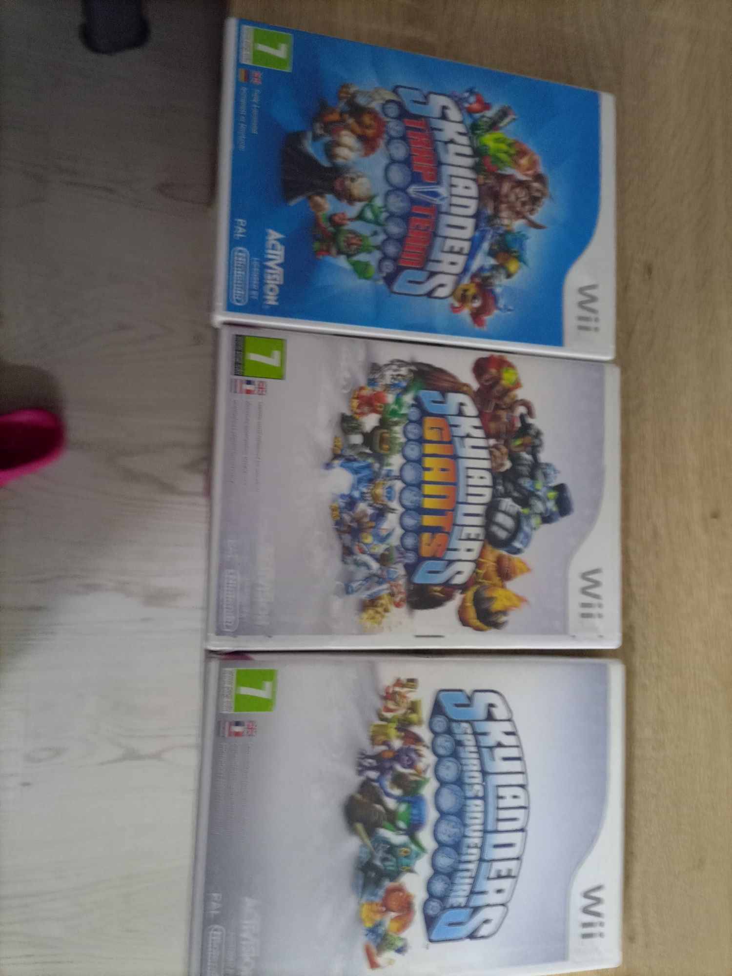 Trzy gry Skylanders na Wii