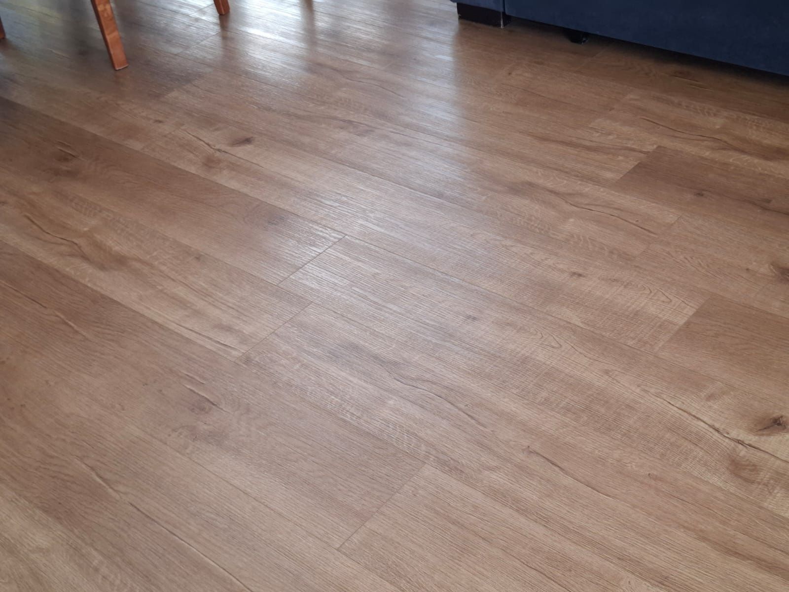 Panele winylowe z podkładem. Dąb Miodowy BESTLAMINATE