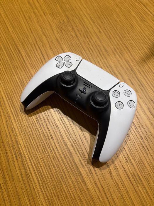 PS5 Digital com comando