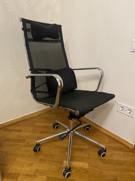 Офісне крісло якісне