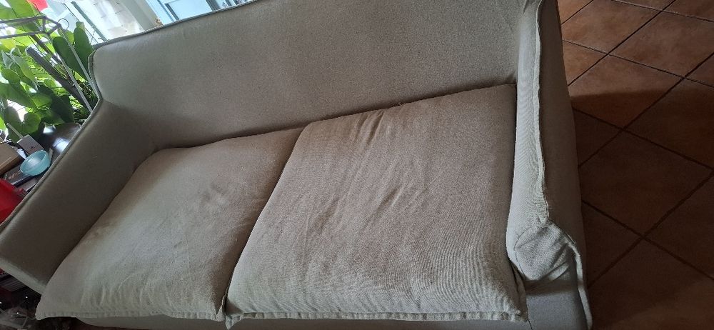 Sofá de quatro lugares