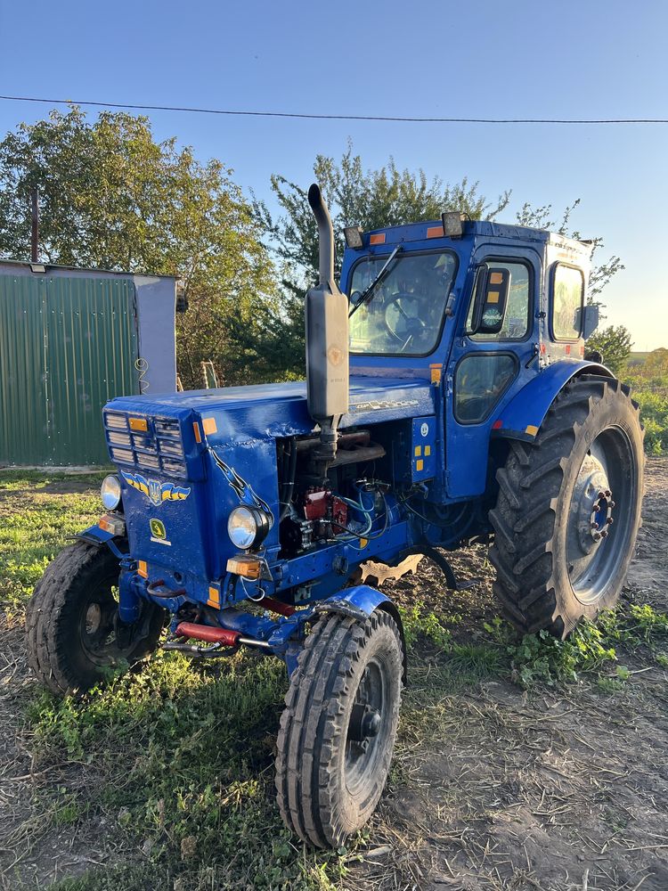Продам тратор Т-40