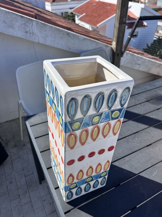 Vaso area colorido em otimo estado