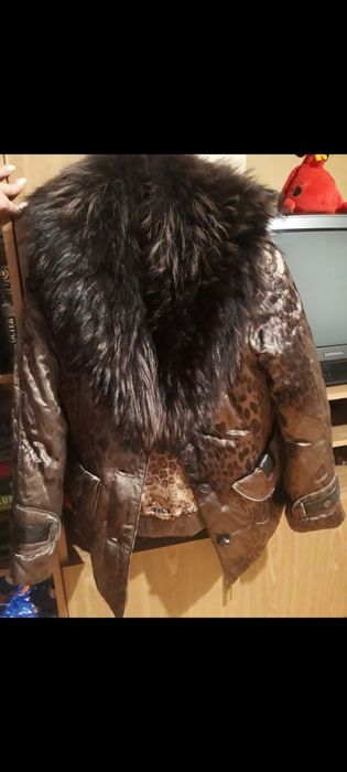 Куртка з єнотом.Зима.48-50р