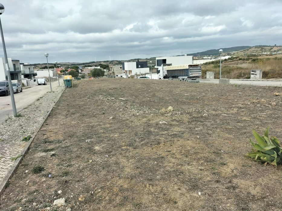 Lote para construção espaço comercial Arranhó