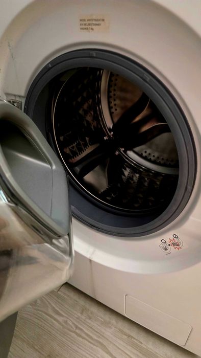 Pralka SAMSUNG AddWash AI Control 7kg 1200