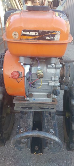 Продам мотоблок Zirka