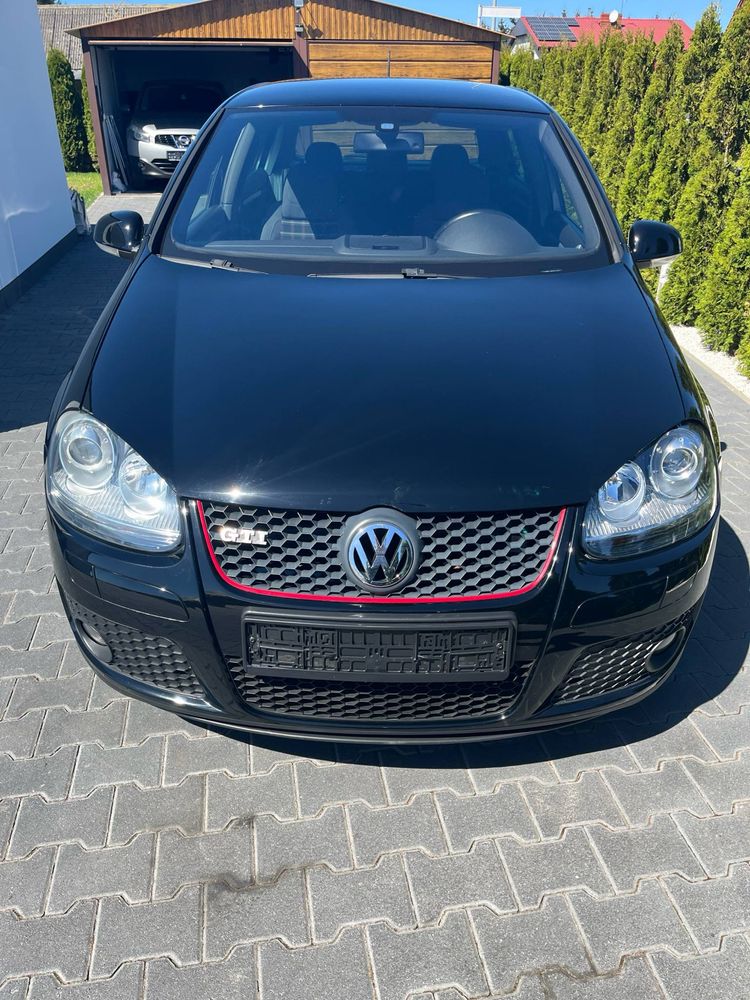 Przedni zderzak grill golf 5 gti czarny