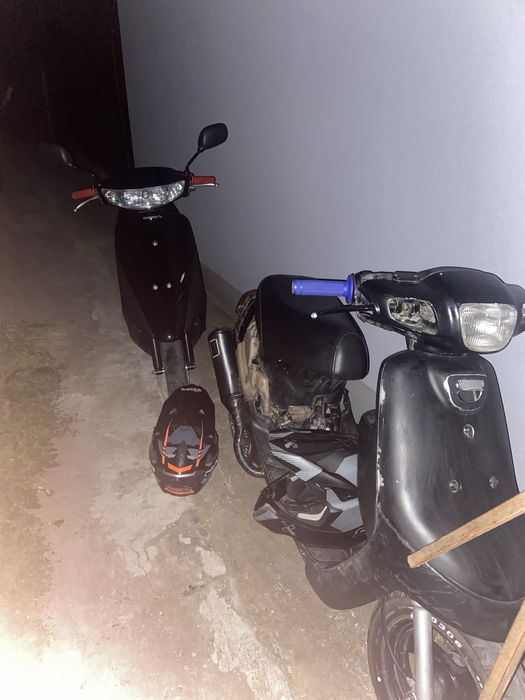 Ямаха априо на доках деколи заводиться