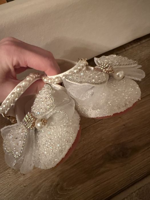 Туфлі на дівчинку розмір 26