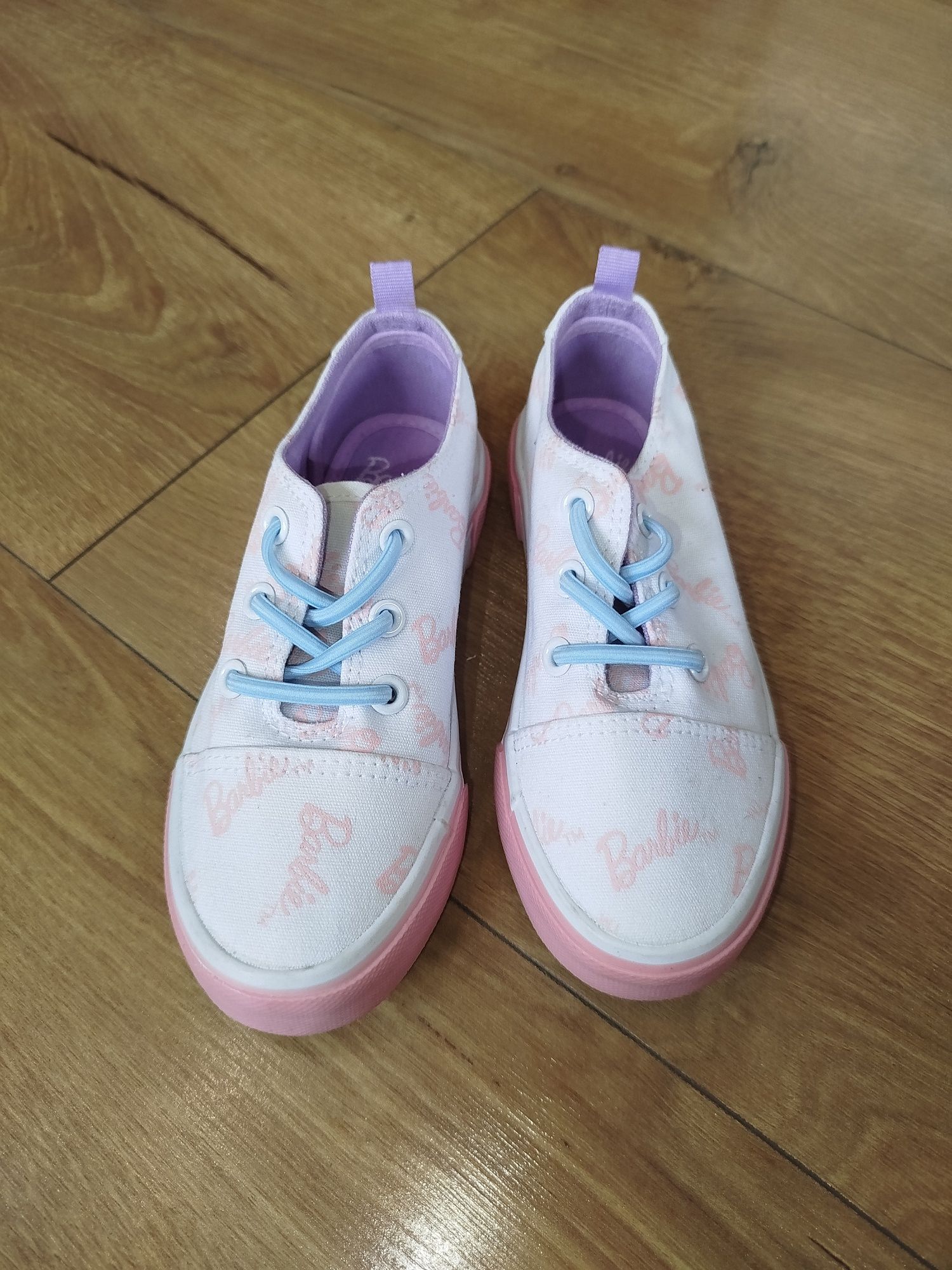 Buty adidasy, trampki Reserved 30