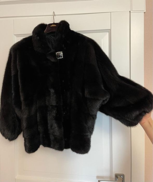 Продаётся шубка-автоледи, норка, как новая.