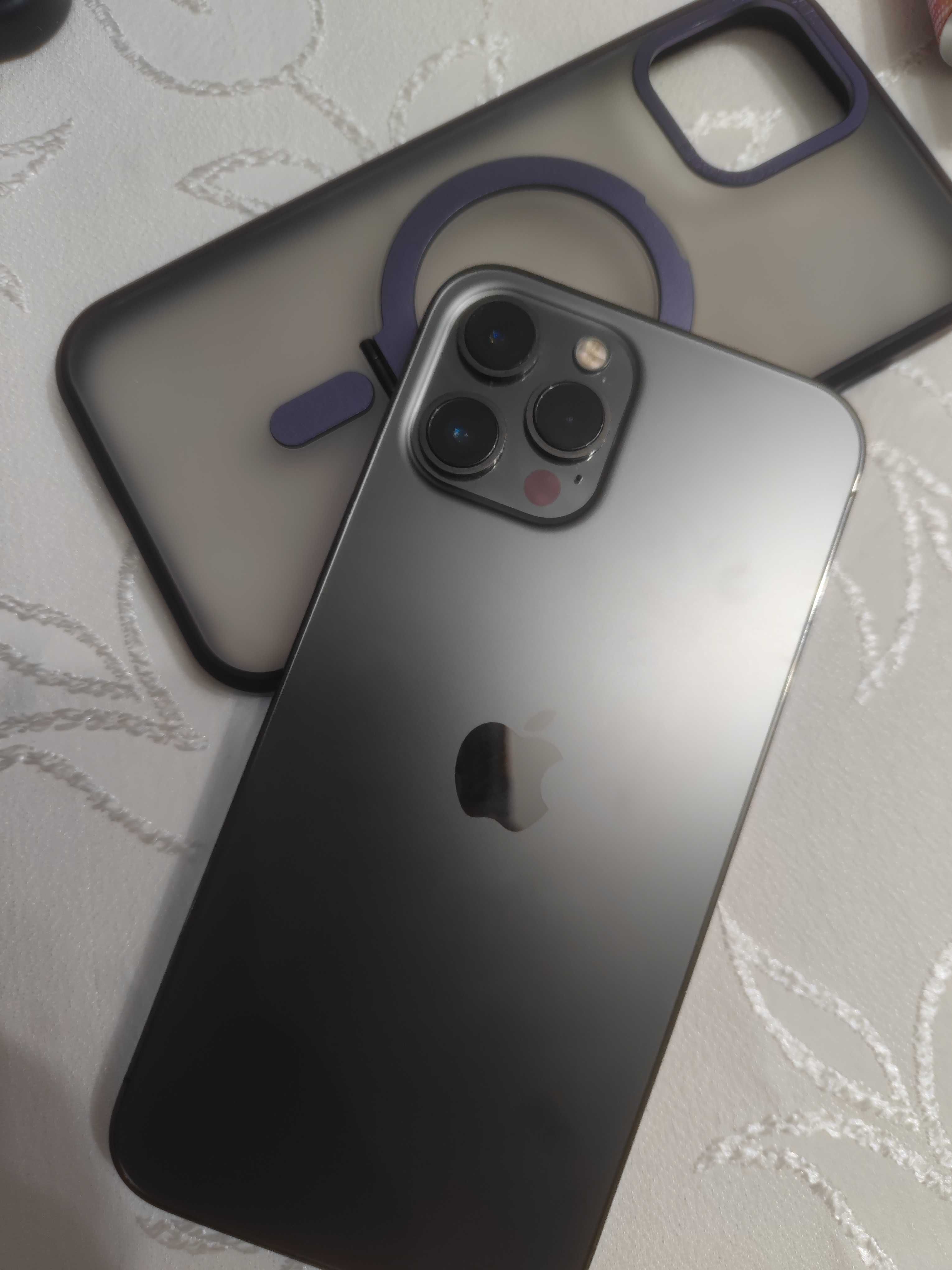 Продаю Iphone 12 pro max 512 Gb