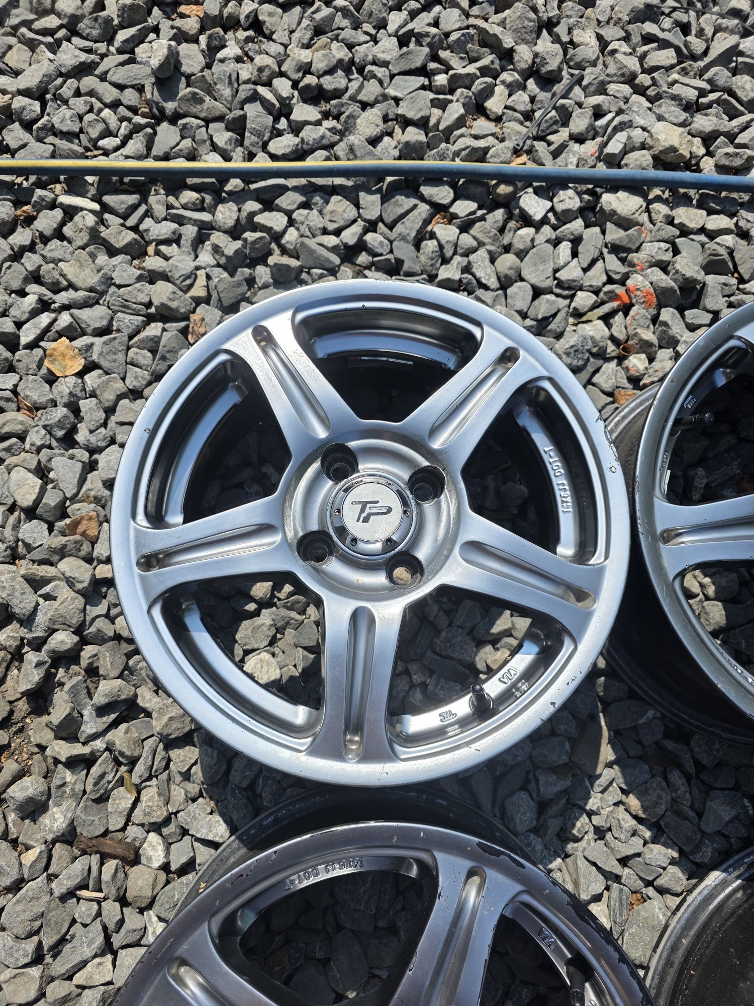 Felgi 4x100 r14 alu renault VW dacia itp wysylka