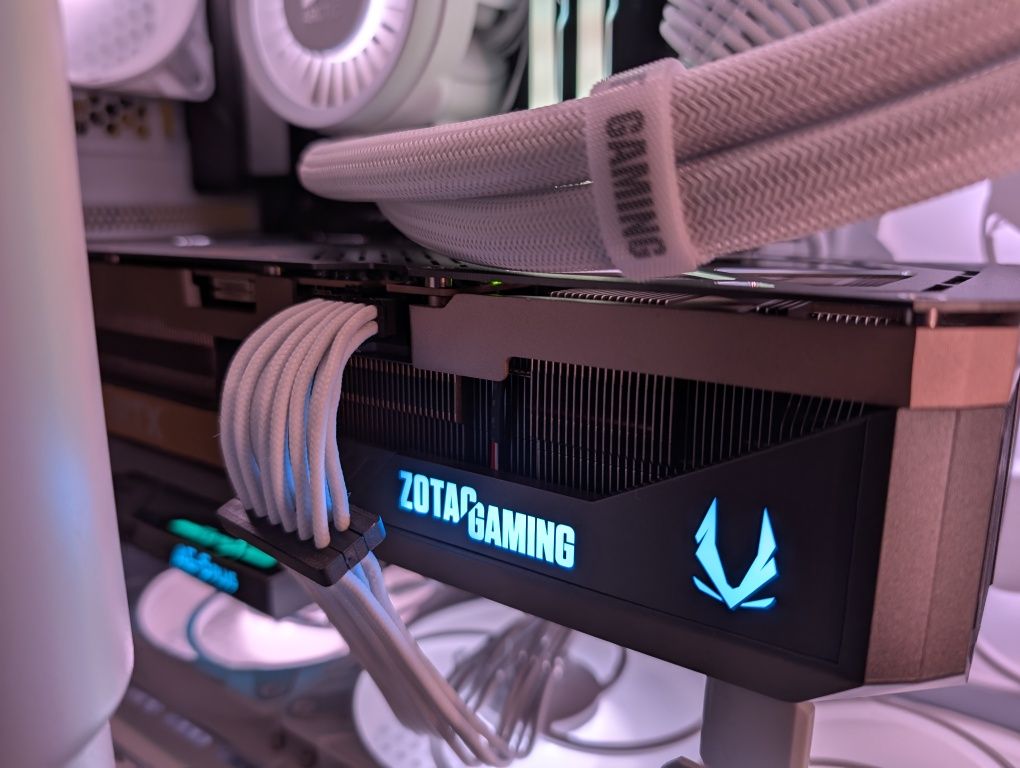 Przewód Corsair 12v2x6 (12HPWR) type 5 biały