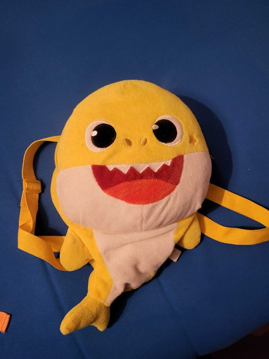 Plecak baby shark rekinek plecaczek