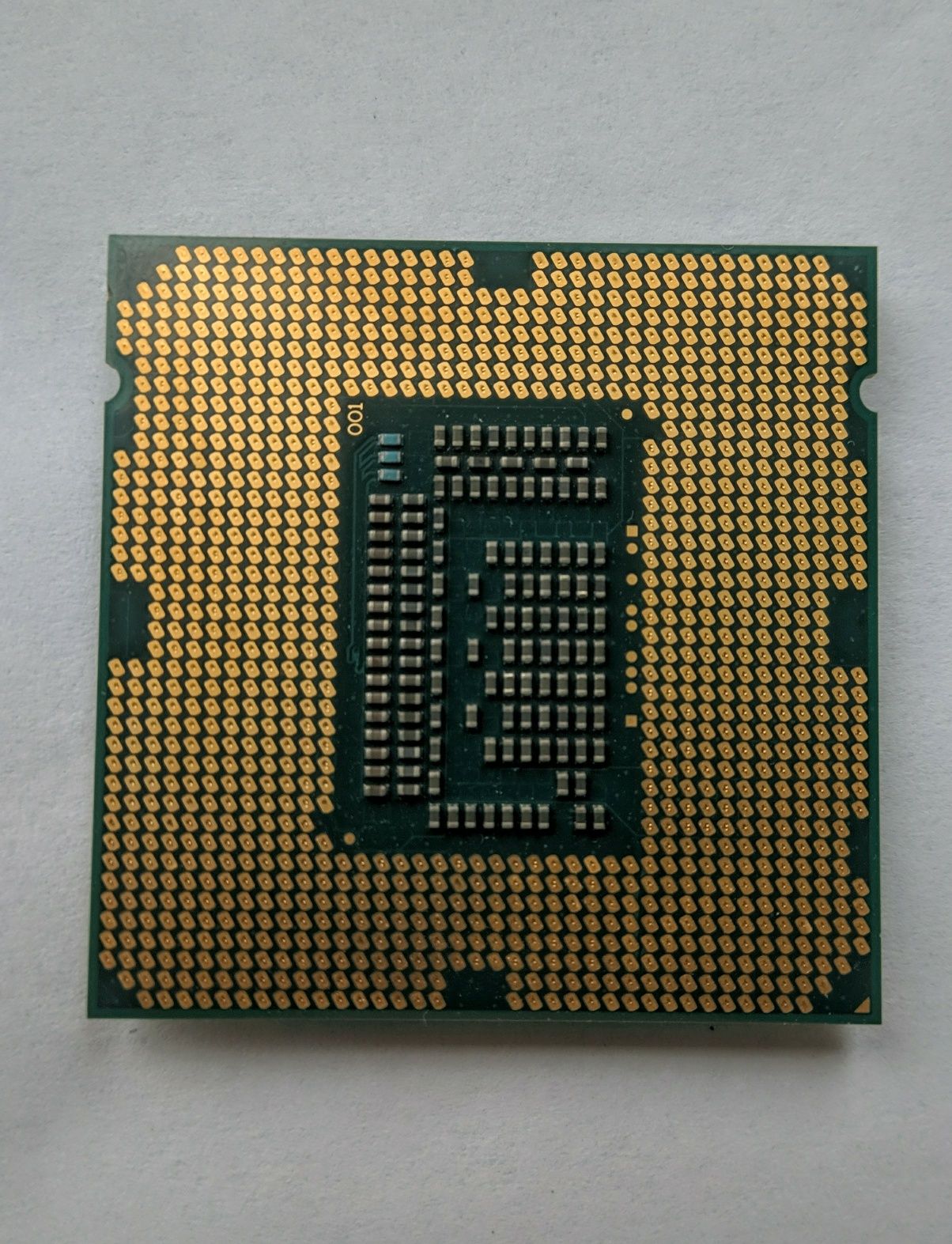 Процессор Intel Xeon E3-1230V2 / i7-3770 3.3GHz  socket 1155