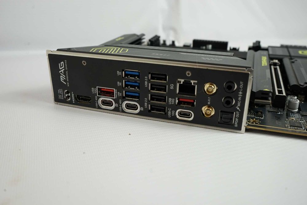 Материнська плата MSI MAG X870 TOMAHAWK WIFI